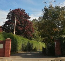 The current main entrance of the Lake Pleasure Grounds in Warminster